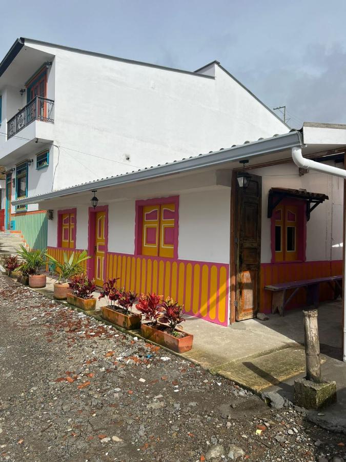 Bareque Hostel Саленто Экстерьер фото
