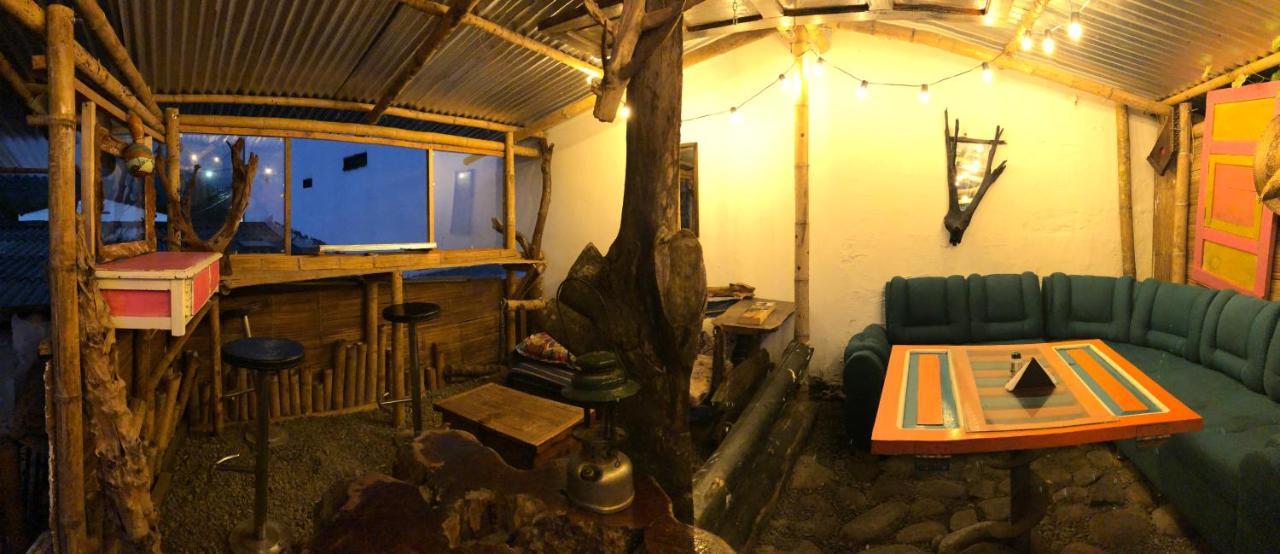 Bareque Hostel Саленто Экстерьер фото